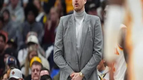 篮球盛宴：灰熊激战掘金，揭秘巅峰对决背后的精彩解析！